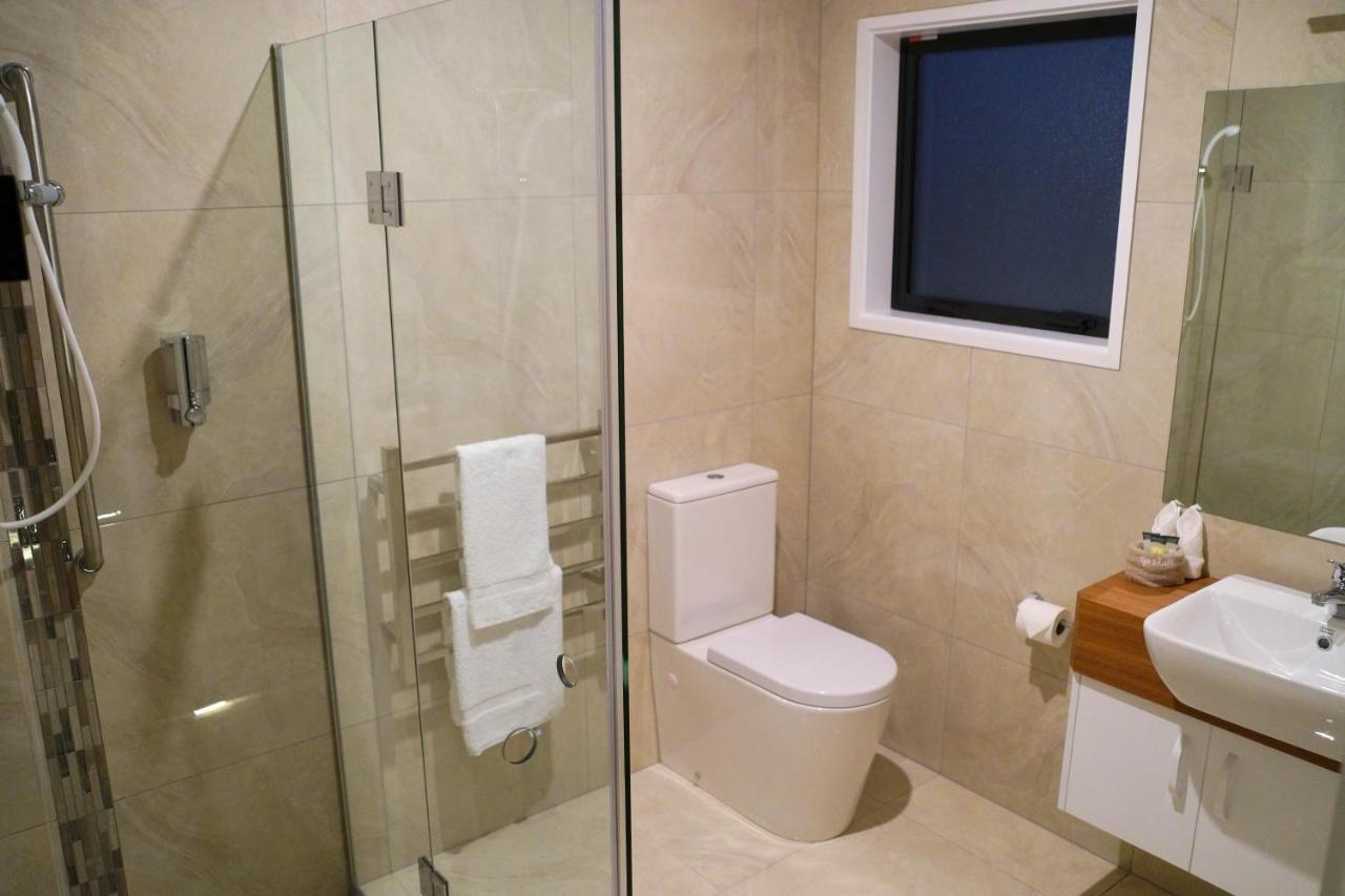 Am I In Heaven? Luxury 3 Ensuite Bedrooms Sleeps 8 Greymouth Exterior photo